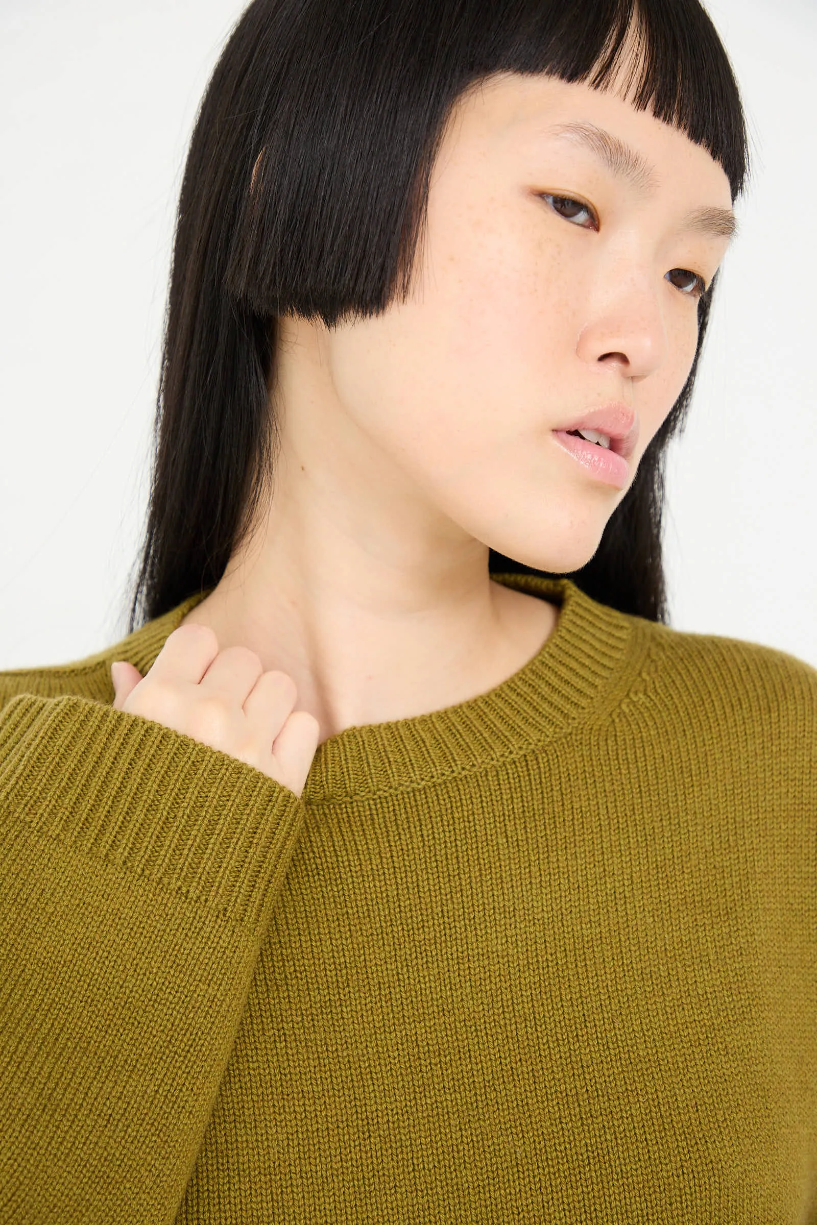 Wool Cashmere Moody Sweater in Olive